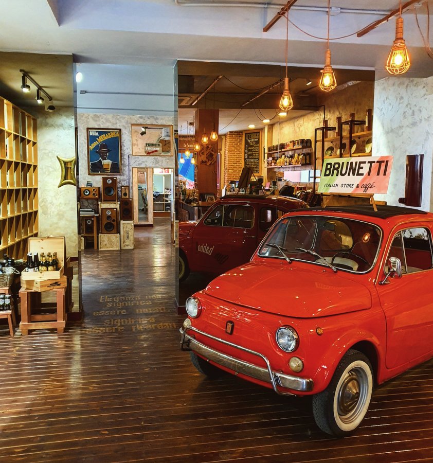 Brunetti italian store and caffe